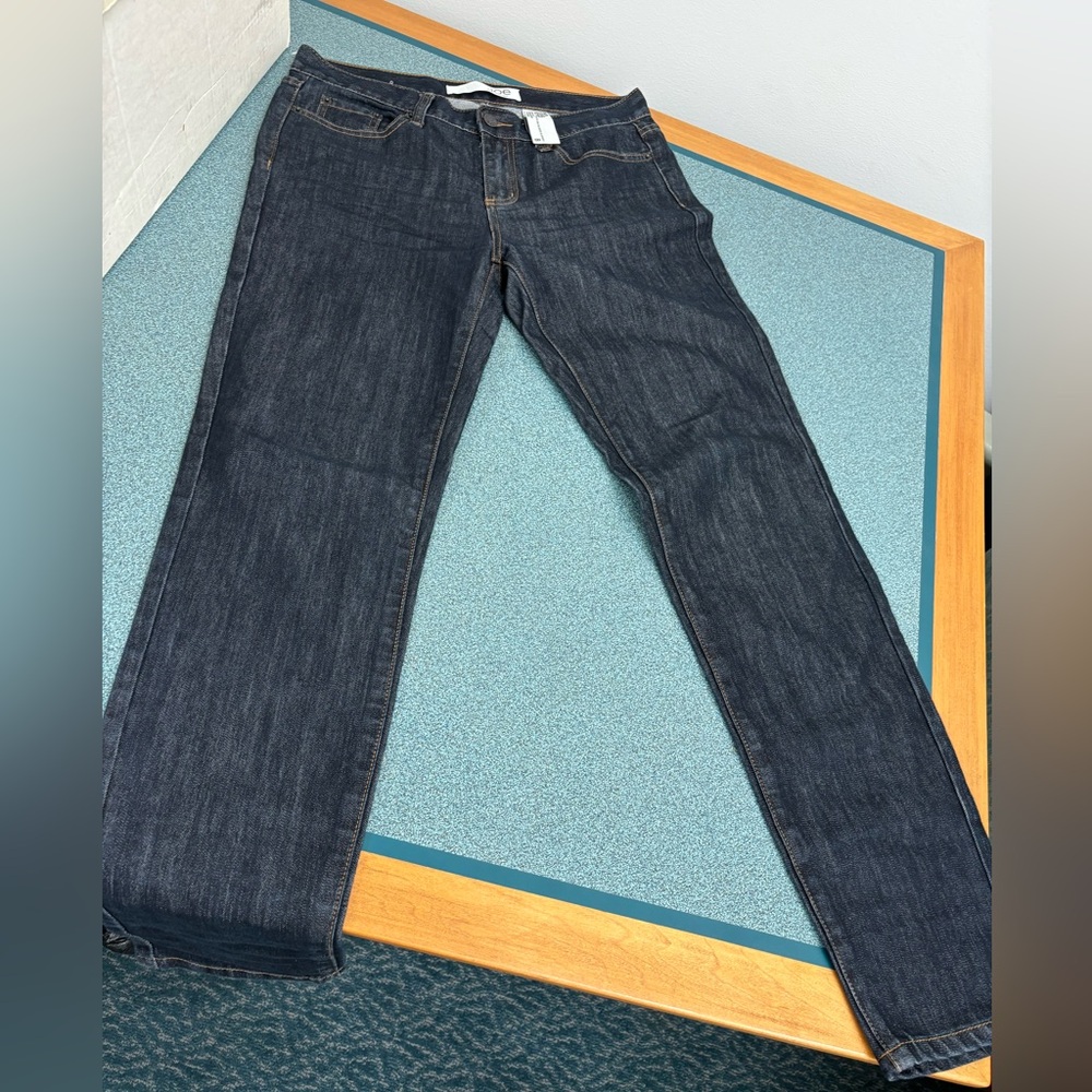 Joe, Fresh jeans. Slim fit size 8. Inseam 29".